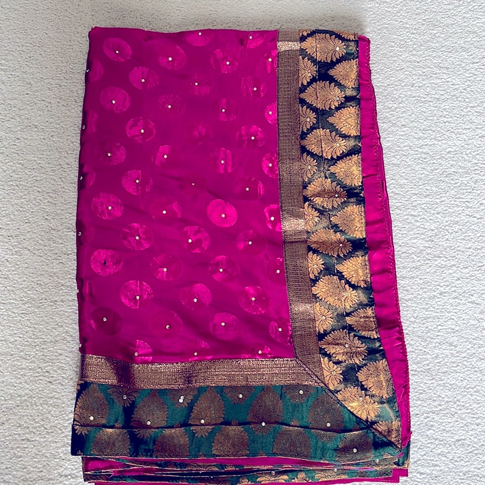 Just like new!! Magenta saree with blouse